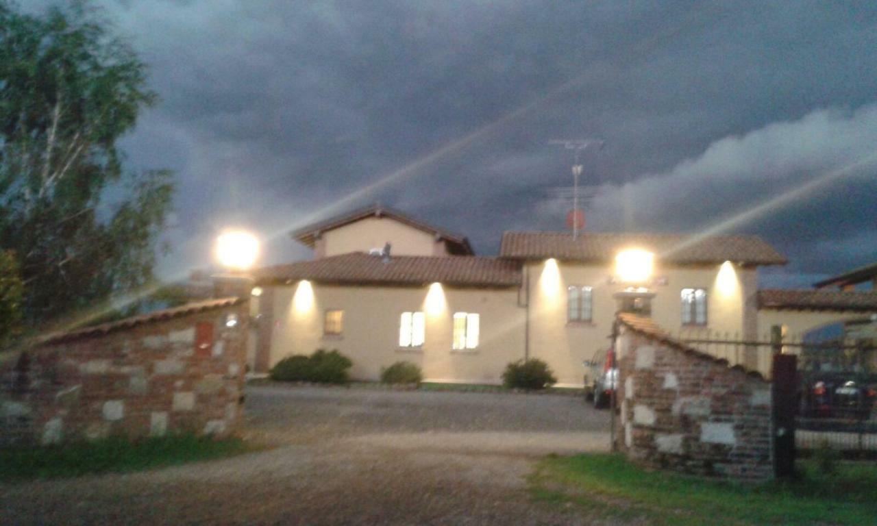 Agriturismo L'Antico Sapore Baraggia di Boca Luaran gambar