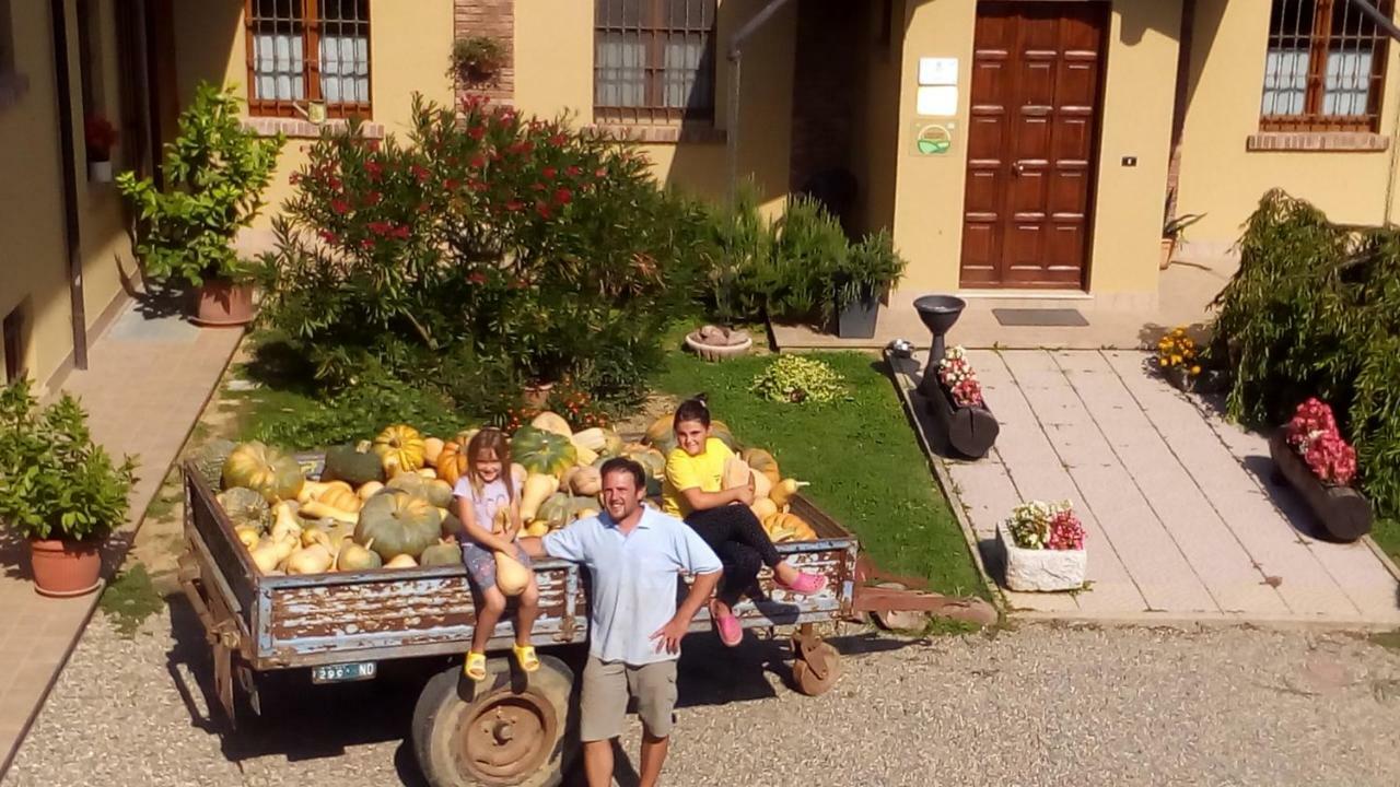 Agriturismo L'Antico Sapore Baraggia di Boca Luaran gambar